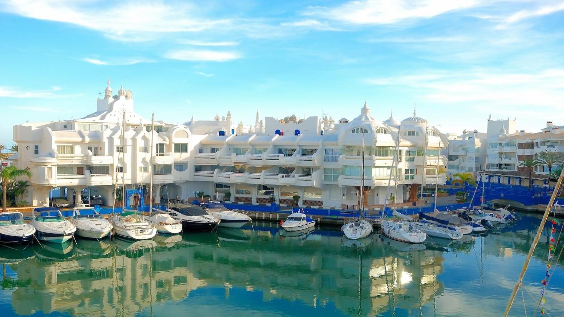 Comfy And Cozy Stay Piscis Benalmádena Exteriör bild