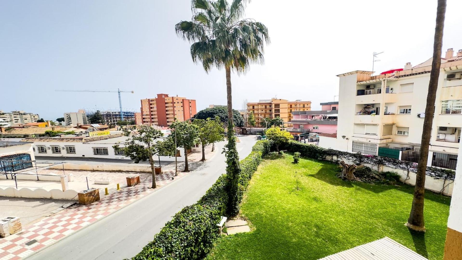 Comfy And Cozy Stay Piscis Benalmádena Exteriör bild